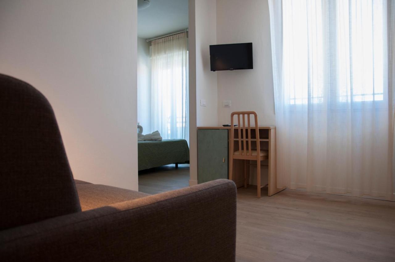 Hotel Ondina E Milazzo Cervia Exteriér fotografie