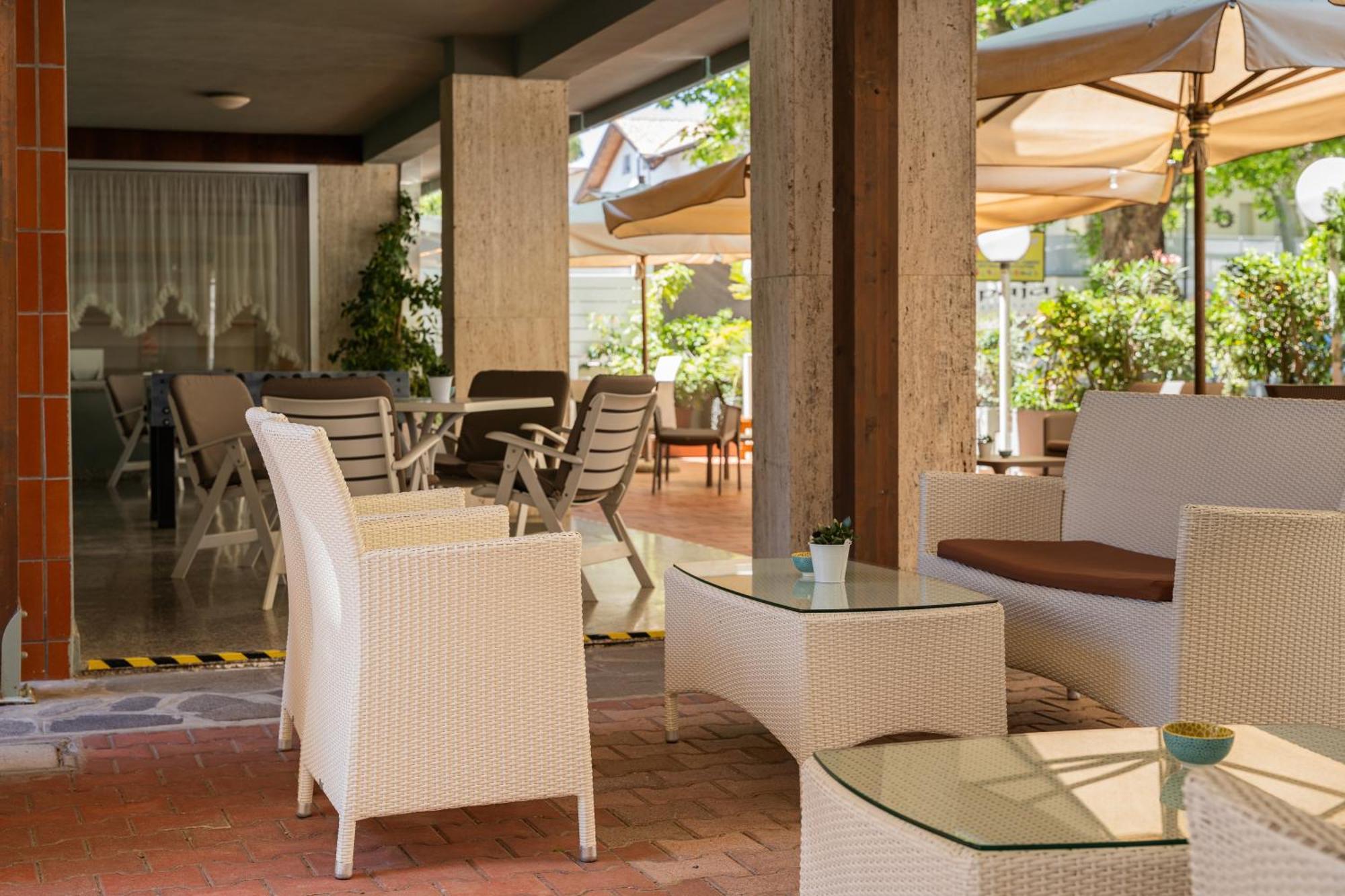 Hotel Ondina E Milazzo Cervia Exteriér fotografie