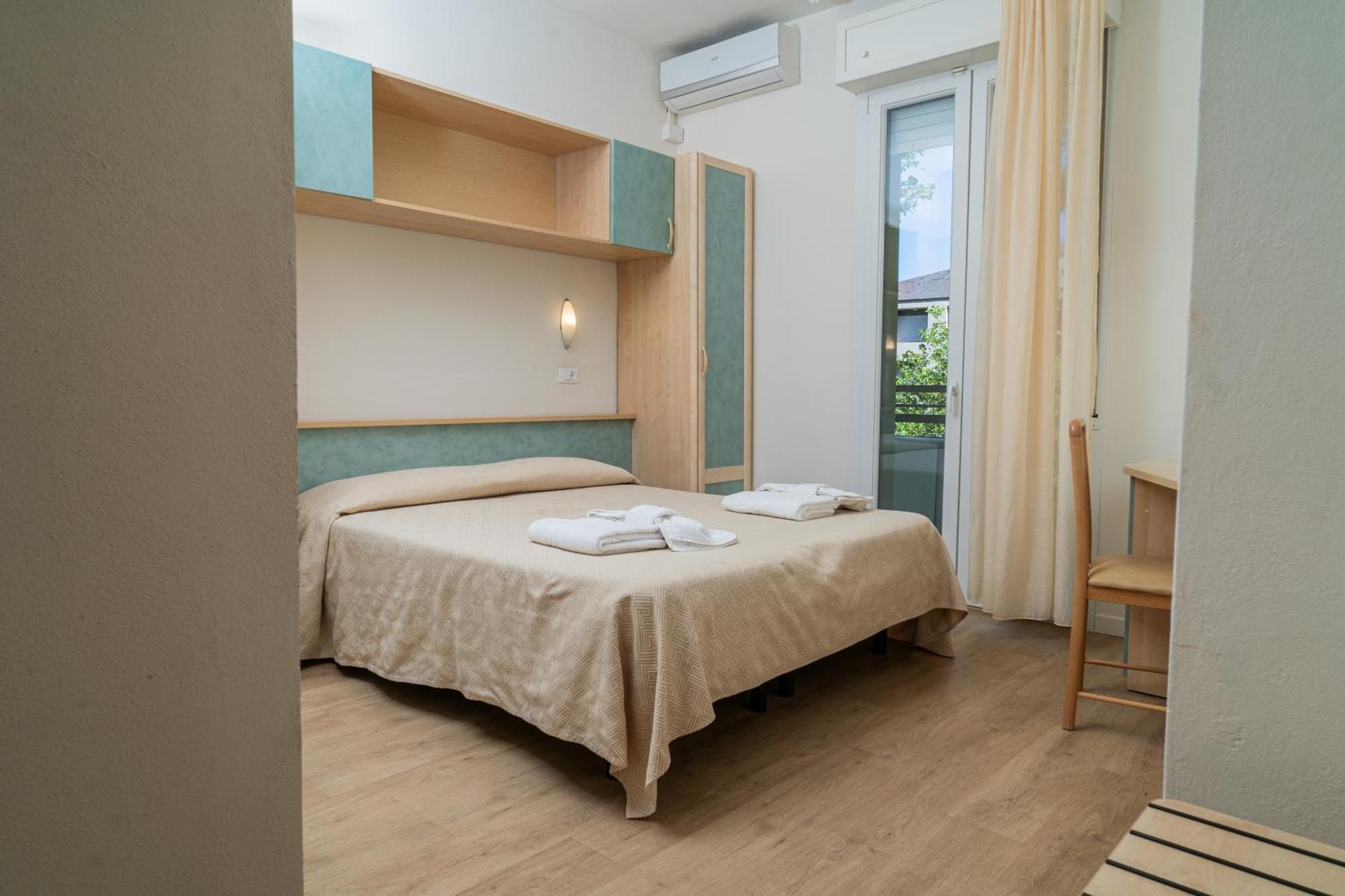 Hotel Ondina E Milazzo Cervia Exteriér fotografie